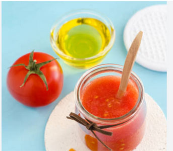 olive oil and tomato face mask